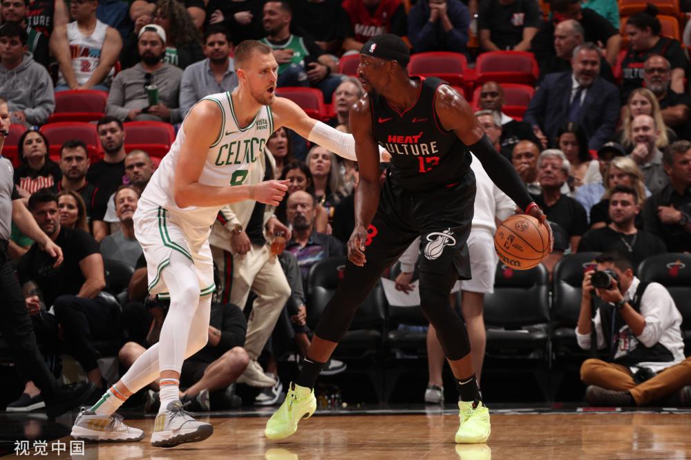 因霍温的背 因霍温的背