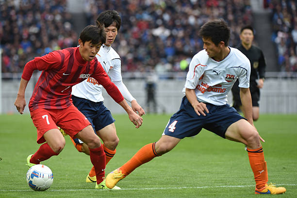 而是着眼于 而是着眼于