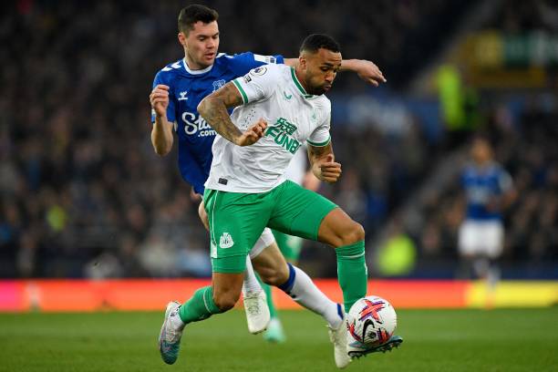 英国媒体披 英国媒体披